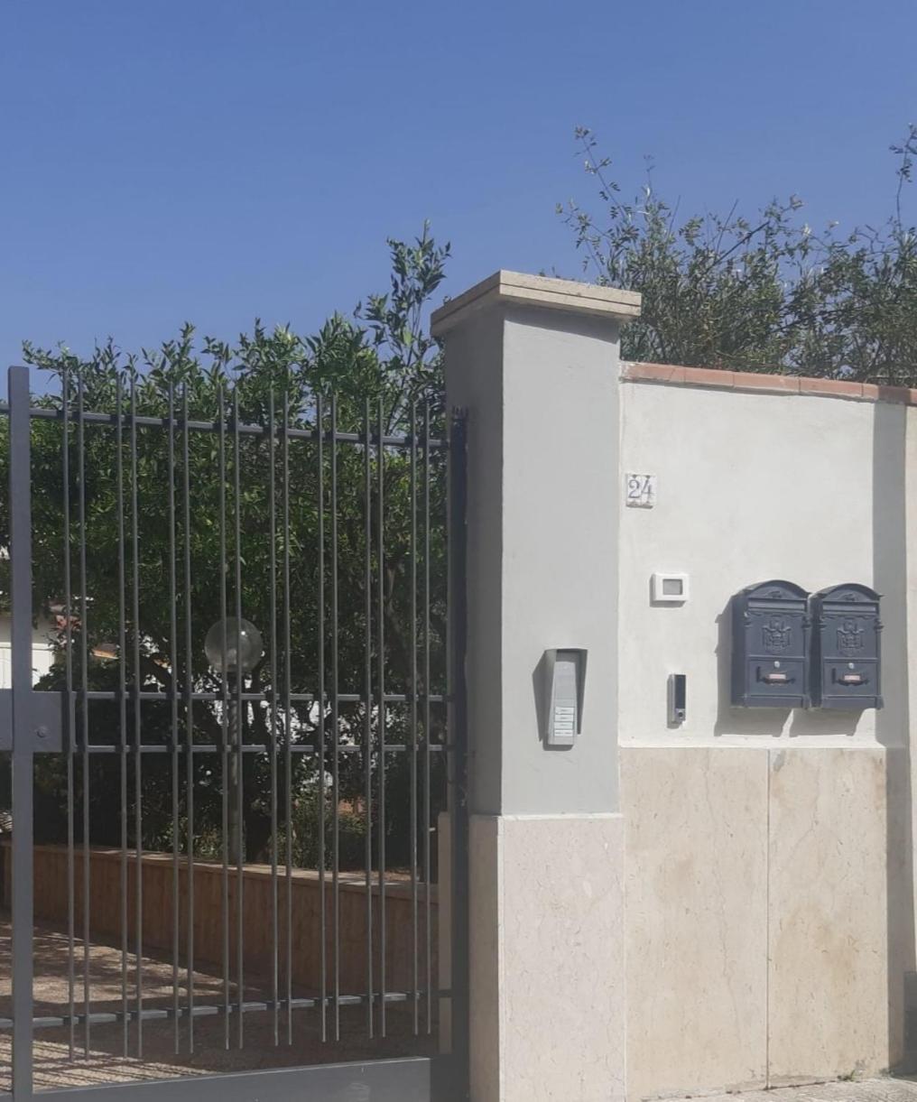 טרפאני Alcantara Suites מראה חיצוני תמונה
