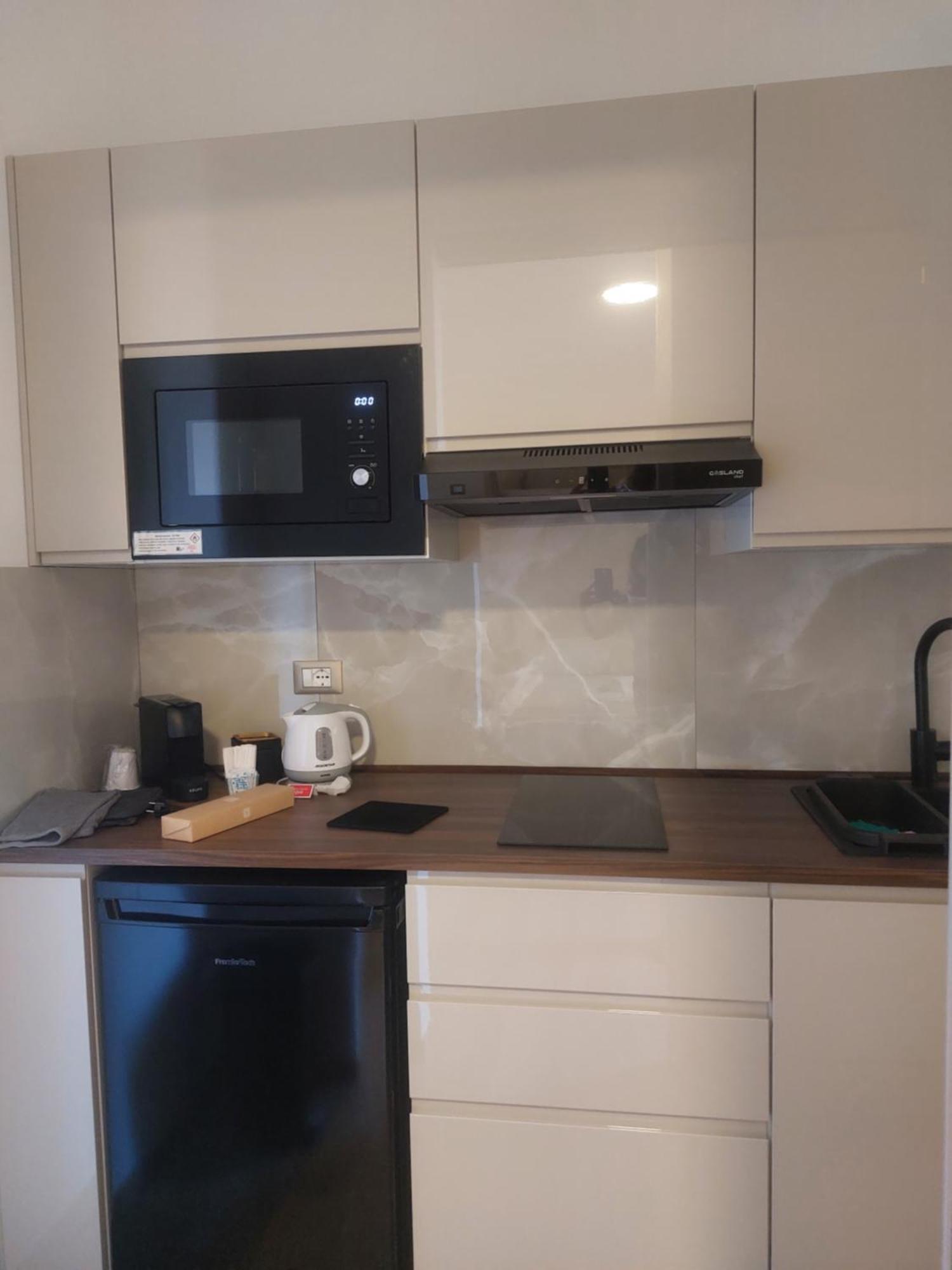 טרפאני Alcantara Suites מראה חיצוני תמונה